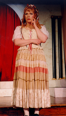 Sarajane in The Gondoliers 1998 — 'Tessa'