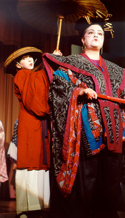 Lilah in The Mikado 2000, with Kimberly McConnell — 'Katisha'
