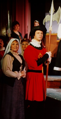 Isabele in The Yeomen of the Guard 1995, with Ted Benedict